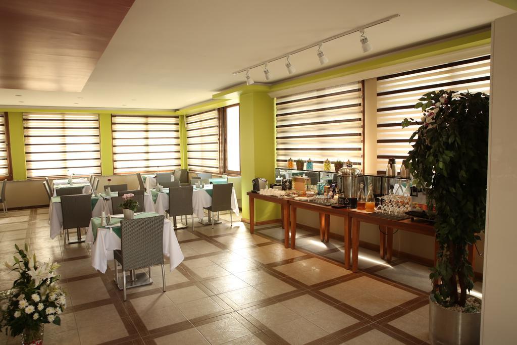 Way Hotel อิซมีร์ ภายนอก รูปภาพ