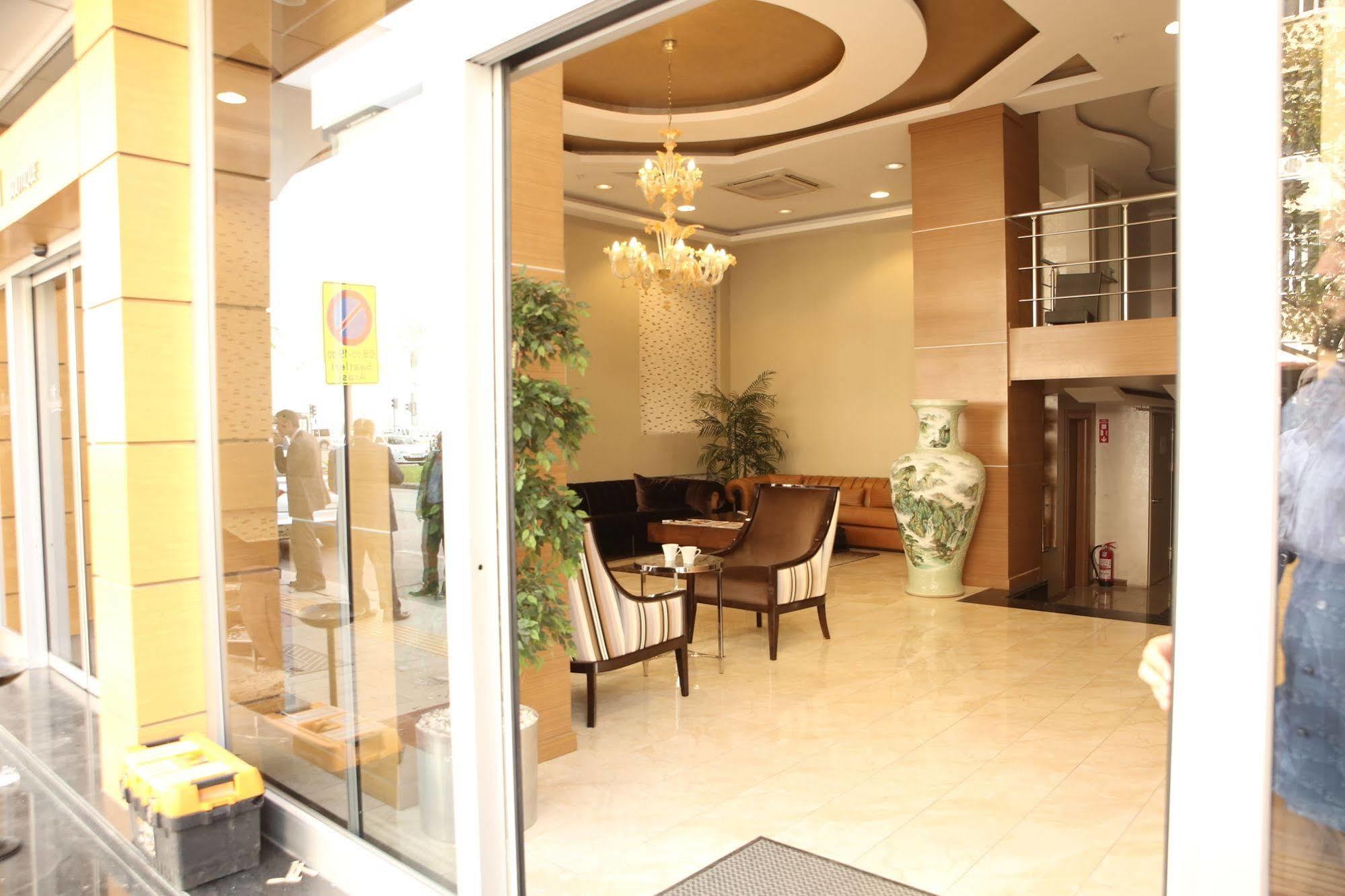 Way Hotel อิซมีร์ ภายนอก รูปภาพ