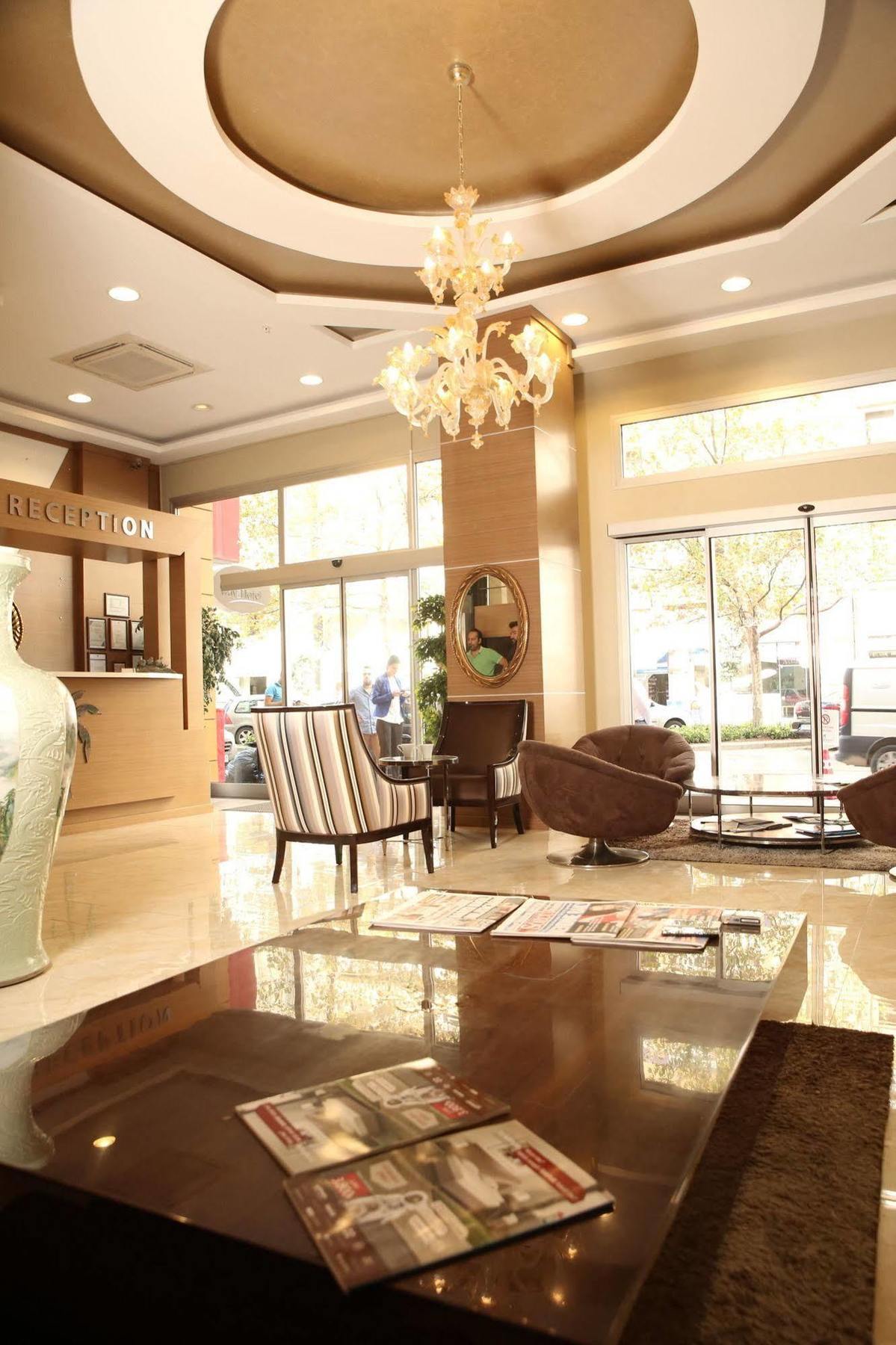 Way Hotel อิซมีร์ ภายนอก รูปภาพ