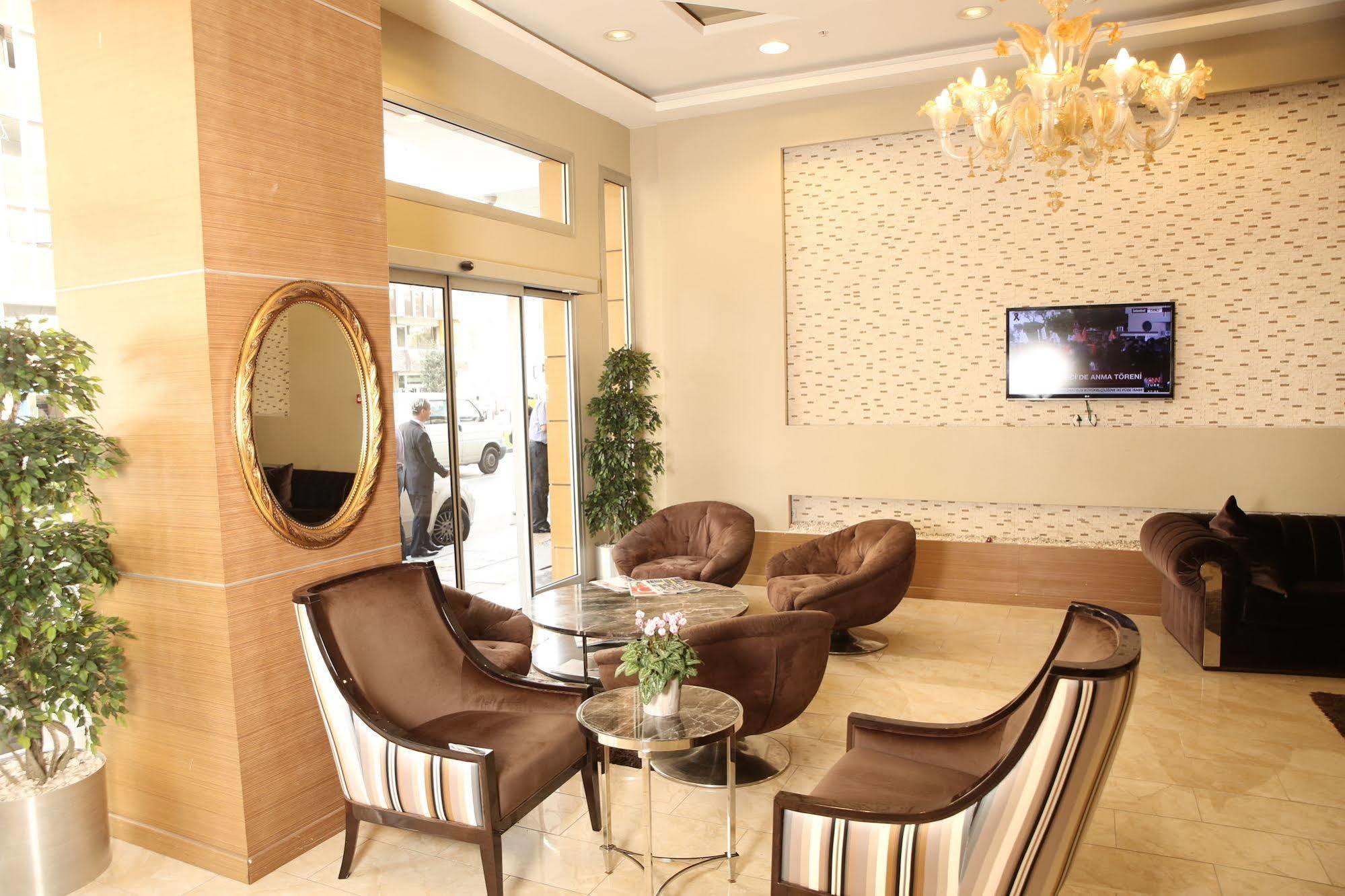 Way Hotel อิซมีร์ ภายนอก รูปภาพ
